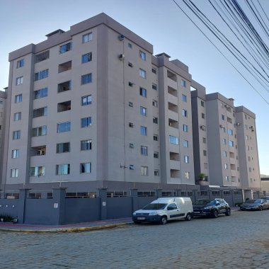 Apartamento bem localizado no bairro São Francisco em Camboriú - SC!