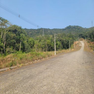 Terreno para Venda no bairro Cedros em Camboriú