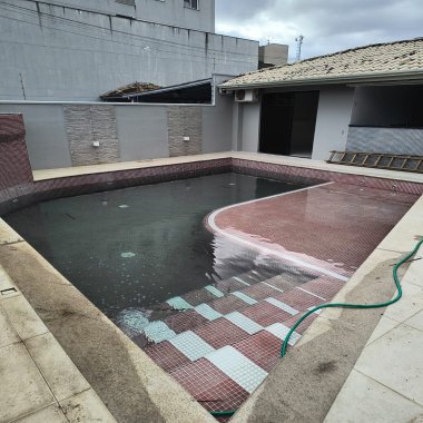 Casa 4 quartos para Venda no bairro Centro em Camboriú